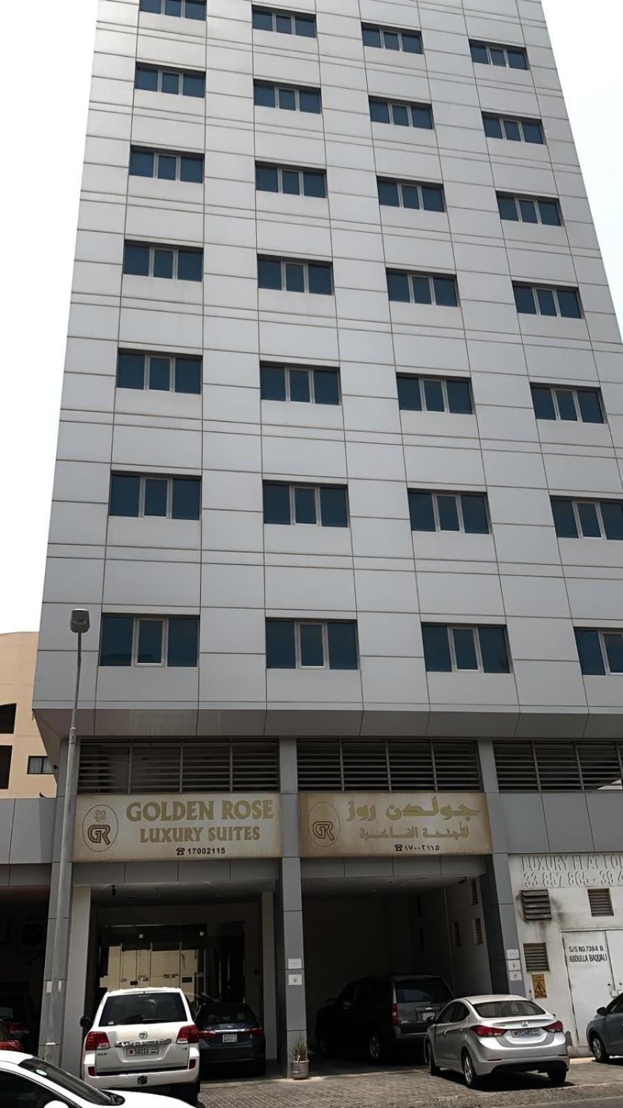 Golden Rose Luxury Suites Manamah Buitenkant foto