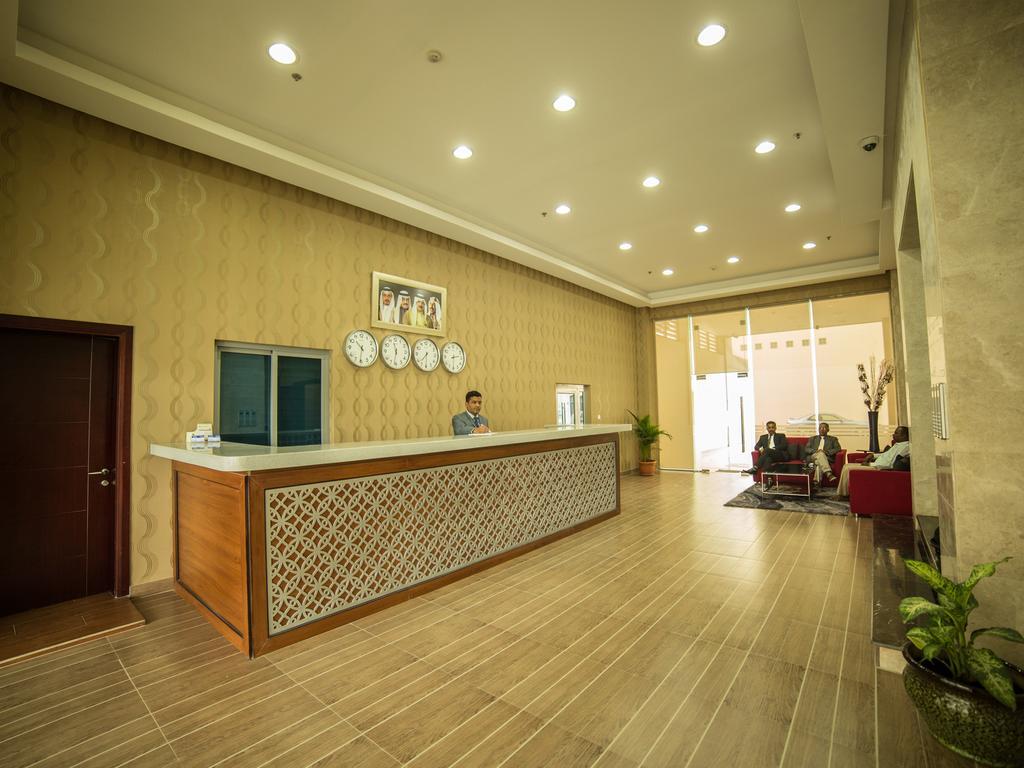 Golden Rose Luxury Suites Manamah Buitenkant foto