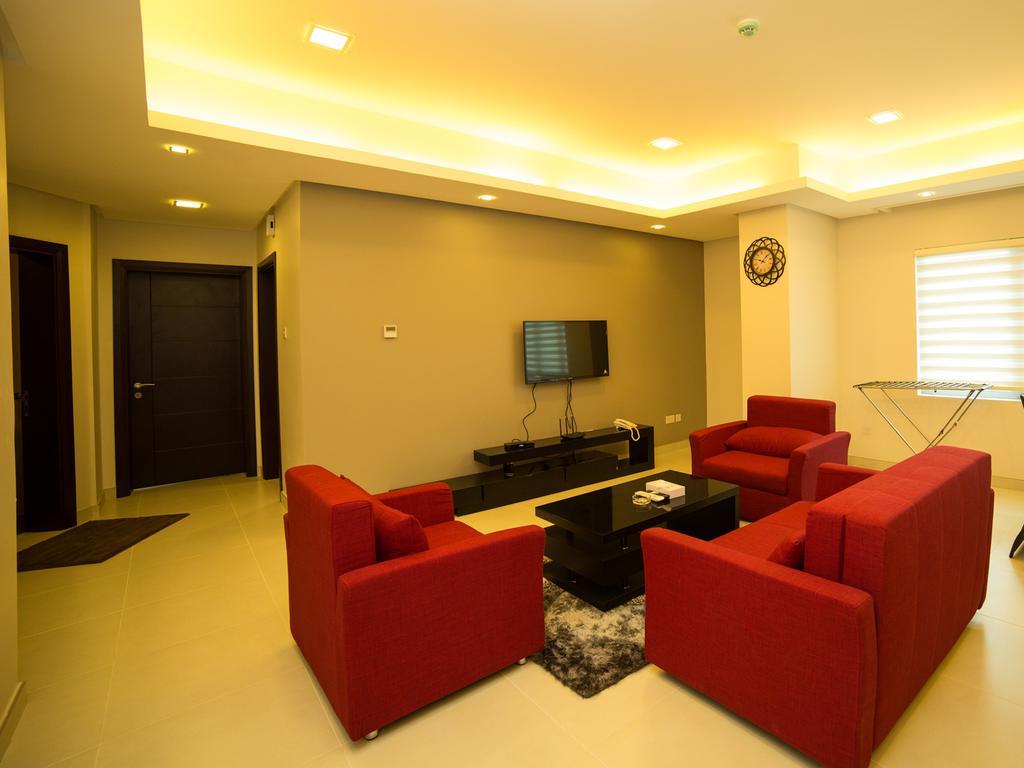 Golden Rose Luxury Suites Manamah Buitenkant foto