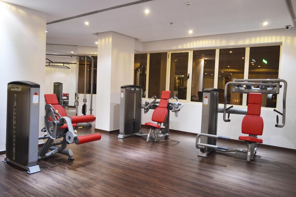 Golden Rose Luxury Suites Manamah Buitenkant foto